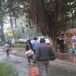 दिल्ली में अचानक बदला मौसम का मिजाज