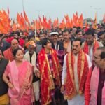 दिल्ली से वृंदावन तक भक्ति यात्रा पर निकले बागेश्वर धाम सरकार