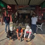 सरकारी कर्मचारी से लूटी गई सोने की चेन बरामद, तीन आरोपी गिरफ्तार