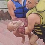 गंगा में डूब रहे बुजुर्ग को जल पुलिस ने बचाया, समय रहते किया सफल रेस्क्यू