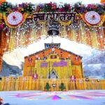 बाबा केदारनाथ के कपाट खुले, भक्ति में डूबा धाम; मुख्यमंत्री धामी ने की विशेष पूजा