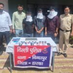 चोरी के मोबाइल के साथ पुलिस की बड़ी कार्रवाई