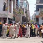 नजफगढ़ में ड्रग्स माफियाओं के अवैध निर्माण पर चला पीला पंजा