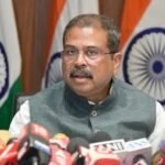 NEET विवाद के बीच धर्मेंद्र प्रधान का इस्तीफा, विपक्ष ने बताया छात्रों की जीत
